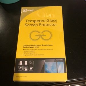 BRAND NEW Tempered Glass Protector